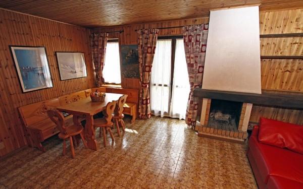 Champoluc Apartment Luaran gambar