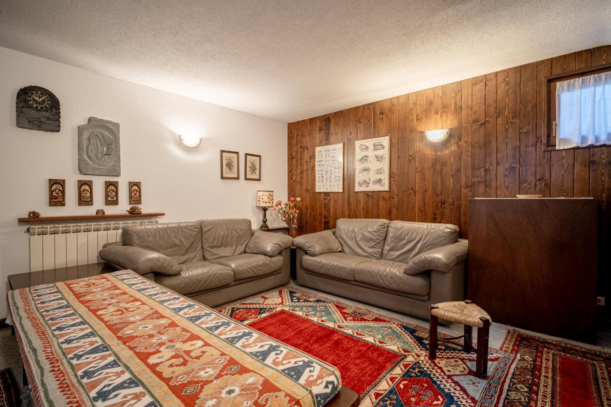 Champoluc Apartment Luaran gambar